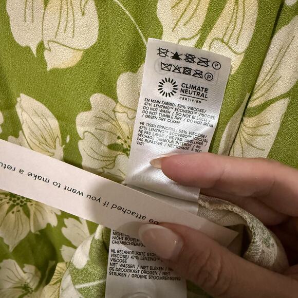 New Reformation Yale Dress - Picture 3 of 4